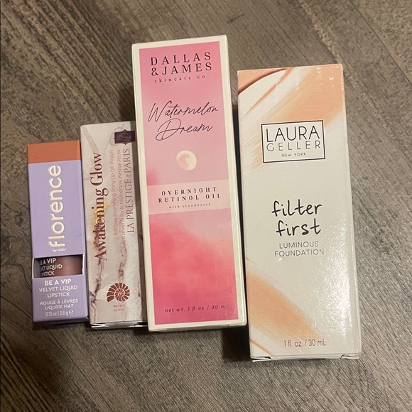 Makeup bundle!! - Picture 11 of 12